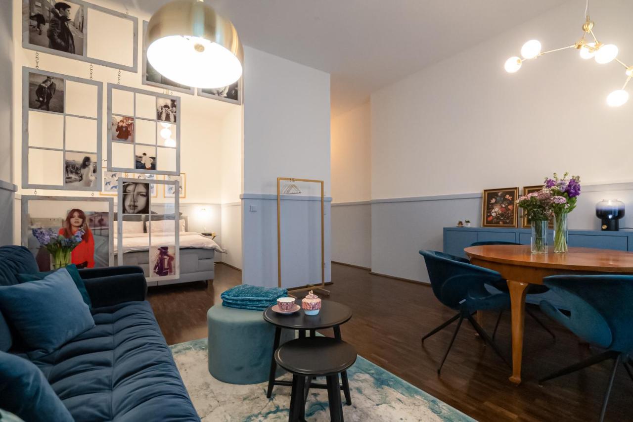 Designer Loft-Ferienwohnung Im Zentrum Mit Tiefgaragen-Parkplatz, Waschmaschine Und Privatterrasse Leipzig Buitenkant foto